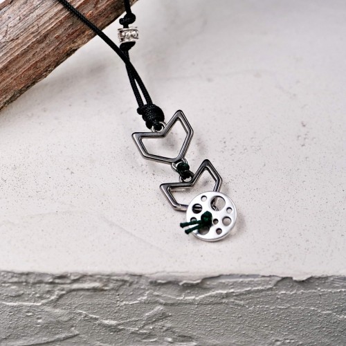 Men's necklace with silver-plated parts and adjustable closure