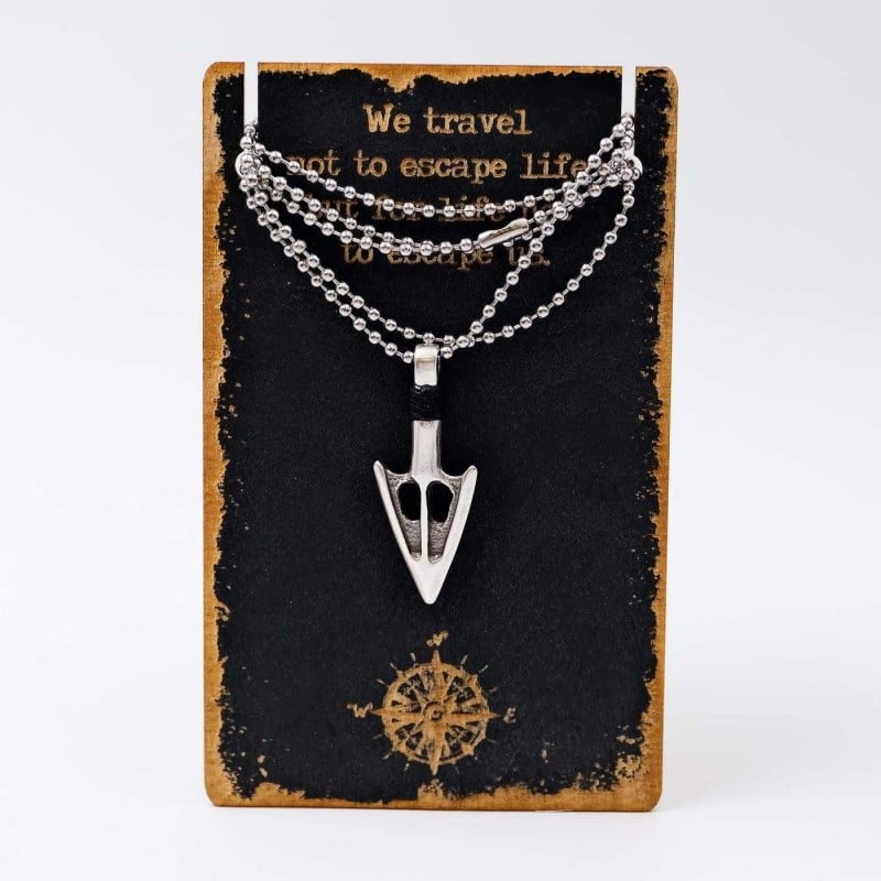 Ανδρικό κολιέ με επάργυρα στοιχεία και ξύλινο vintage ταμπελάκι