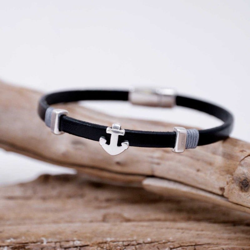 Anchor Men's Leather Bracelet Leather men's bracelet with metallic silver-plated parts