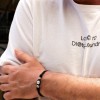 Δερμάτινο ανδρικό βραχιόλι με μάτι από σμάλτο Μαύρο δερμάτινο ανδρικό βραχιόλι με επάργυρα μεταλλικά στοιχεία και μάτι από σμάλτο