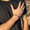 Ανδρικό βραχιόλι με ημιπολύτιμες πέτρες και επάργυρα μεταλλικά στοιχεία