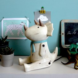 Φωτιστικό Wood Effect Cute Sitting Triceratops