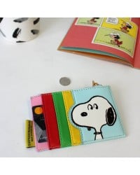 Μικρό πορτοφόλι Peanuts με φερμουάρ Μικρό πορτοφόλι Peanuts με φερμουάρ και 4 υποδοχές για κάρτες
