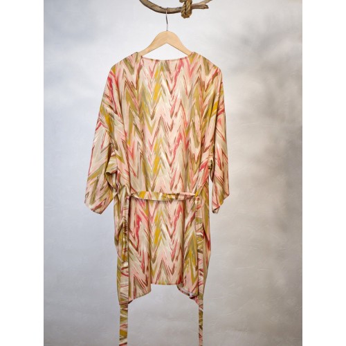 Κοντό κιμονό KOKKOSAMMOU Antiparos  Κοντό καφτάνι-κιμονό KOKKOSAMMOU Antiparos από 100% βισκόζη