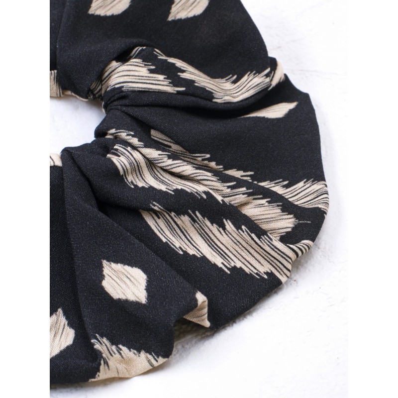 Oversized scrunchie KOKKOSAMMOU Oversized scrunchie KOKKOSAMMOU