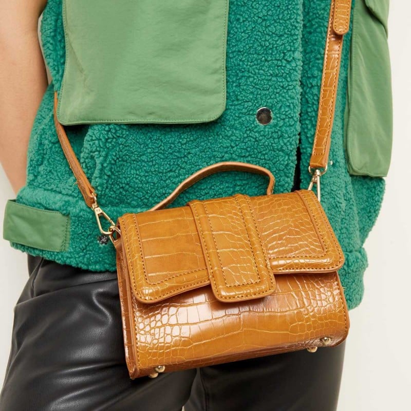 Mini bag snake effect with adjustable shoulder strap