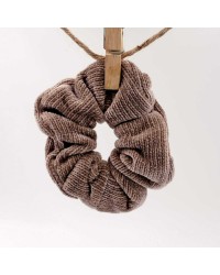 Λαστιχάκι μαλλιών scrunchie Λαστιχάκι μαλλιών scrunchie από μαλακό ύφασμα