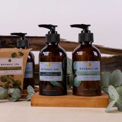 Σετ περιποίησης χεριών Botanic Spa σε ξύλινη βάση