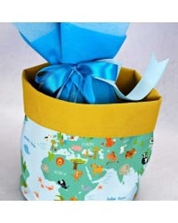 World Map Easter Chocolate Egg for Boys World Map Easter Chocolate Egg for Boys in a fabric pocket