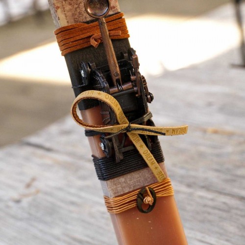 Λαμπάδα με Ξύστρα - Καταπέλτη για αγόρια & άνδρες - Χονδρική Λαμπάδα για αγόρια και άνδρες με vintage ξύστρα - καταπέλτη από ορείχαλκο