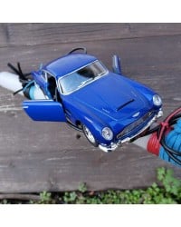 Λαμπάδα με αυτοκινητάκι Aston Martin Λαμπάδα με αυτοκινητάκι Aston Martin