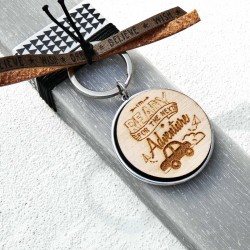 Λαμπάδα με ανδρικό μπρελόκ Adventure