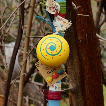 Λαμπάδα με παιχνίδι γιο-γιο