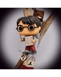 Λαμπάδα με φιγούρα Harry Potter Λαμπάδα με αυθεντική συλλεκτική φιγούρα Harry Potter από την Funko Pop