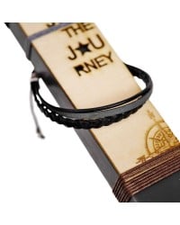 Easter candle for men with wooden card and bracelet Easter candle for men with wooden card and bracelet