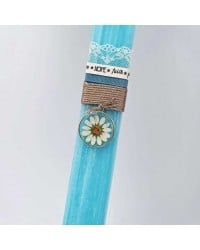 Women's Easter candle with dried flower Women's Easter candle with dried flower