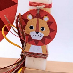 Σετ λαμπάδα και κρεμαστό διακοσμητικό ξύλινο λιονταράκι
