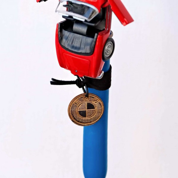 Easter candle with pullback cabrio car, suede and cords