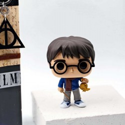 Λαμπάδα με μπρελόκ Harry Potter και αυθεντική συλλεκτική φιγούρα Harry Potter από την Funko Pop