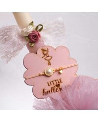 Λαμπάδα Ballerina Bracelet Κοριτσίστικη λαμπάδα με μακραμέ βραχιόλι σε ταμπελάκι