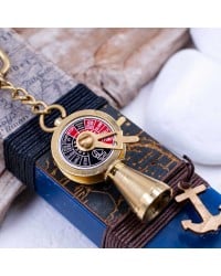 Speed Indicator Keyring Easter Candle Easter scented candle for men with vintage ship speed indicator key-ring and wooden parts