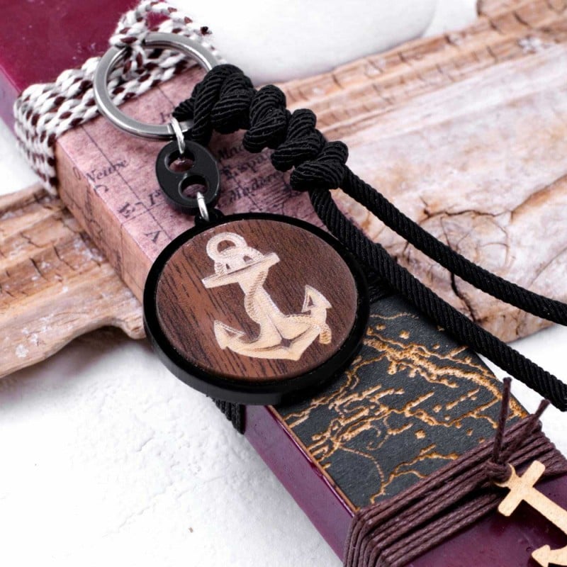 Handmade scented Easter candle for men with anchor key-ring and wooden parts