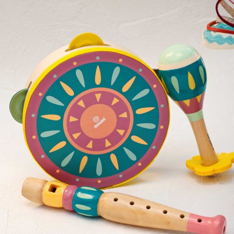 Χειροποίητη λαμπάδα με ταμπουρίνο, μαράκα και φλάουτο της εταιρίας Svoora