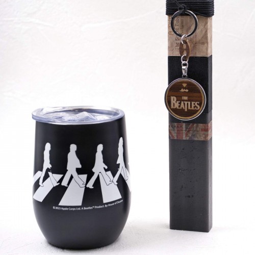 Handmade scented Easter candle for men with The Beatles key-ring and keep cup
