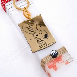 Χειροποίητη γυναικεία λαμπάδα με μπρελόκ Snoopy