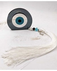 Χειροποίητο γούρι με μάτι πλέξιγκλας, κρύσταλλα και φούντα Χειροποίητο γούρι 2025 με μάτι πλέξιγκλας, κρύσταλλα και φούντα