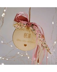 Wooden good luck charm with message for aunt and romantic ribbons Wooden good luck charm with message for aunt in a gift box and romantic ribbons