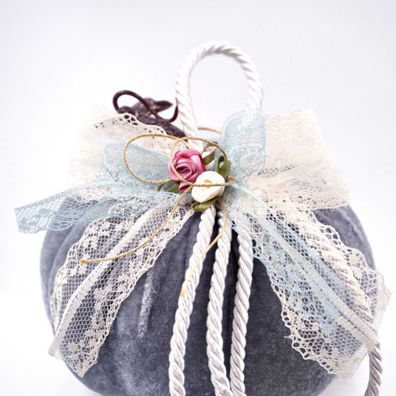 Christmas Lucky Pumpkin 2025 Christmas Lucky Pumpkin 2025 with romantic ribbons and gold-plated parts