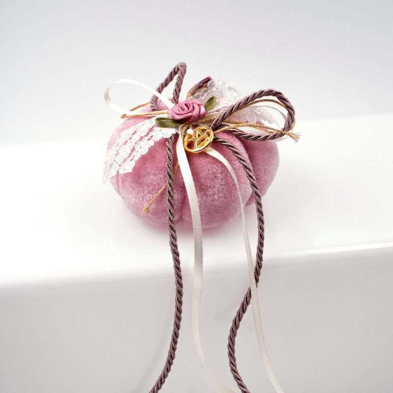 Mini Christmas Lucky Pumpkin 2025 Mini Christmas Lucky Pumpkin 2025 with romantic ribbons and gold-plated parts