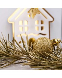 Lucky charm Christmas ornament House Lucky charm Christmas ornament with house made of plexiglass