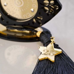 Χειροποίητο επιτραπέζιο γούρι μάτι 2026 από πλέξιγκλας 