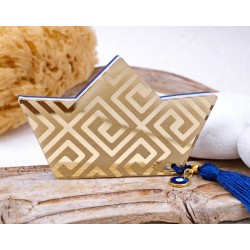 Χειροποίητο καλοκαιρινό γούρι καραβάκι πλέξιγκλας με σχέδιο μαίανδρου