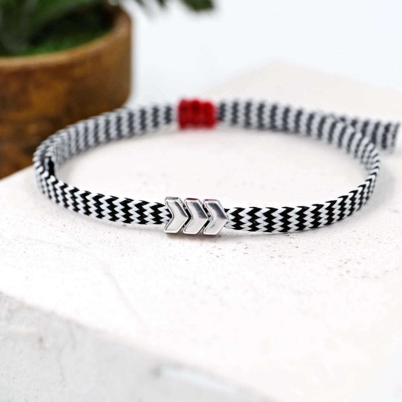 Martaki bracelet wide cord with silver-plated parts Martaki bracelet wide cord with silver-plated parts