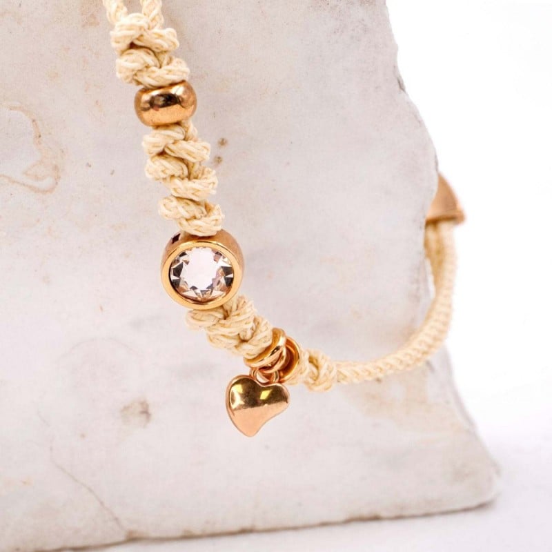Βραχιόλι Κορδόνι με κρύσταλλο Swarovski Χειροποίητο βραχιόλι με βαμβακερό κορδόνι και κρύσταλλο Swarovski