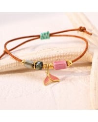 Macrame bracelet with gold-plated enamelled metal Tail Fish Handmade macrame bracelet with gold-plated enamelled metal Tail Fish