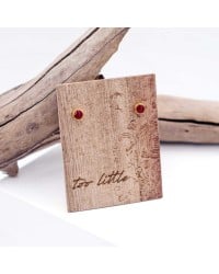 Stud earrings with enamel Stud earrings with enamel in gold-plating on wooden engraved card