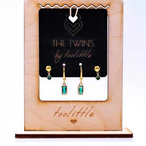 2 Pairs of gold-plated earrings with crystals and decorative card