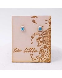 Stud earrings with enamel Stud earrings with enamel in silver-plating on wooden engraved card