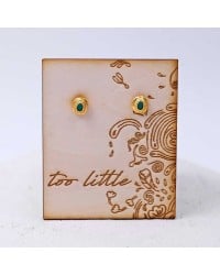 Stud earrings with enamel Stud earrings with enamel in gold-plating on wooden engraved card