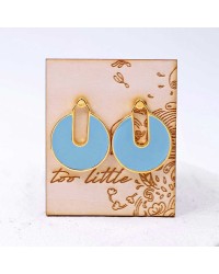 Stud earrings with enamel Stud earrings with enamel in gold-plating on wooden engraved card
