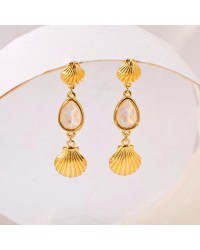 Swarovski Crystals Earrings Handmade earrings with Swarovski crystals and metallic sea shells