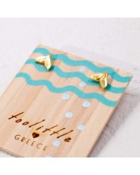 Fishtail Stud Earrings Fishtail Stud earrings with gold-plating on wooden card