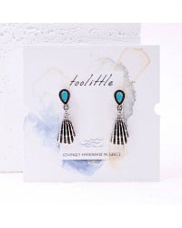 Silver-plated earrings with metallic sea shell Silver-plated earrings with metallic sea shell and enamel