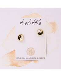 Σκουλαρίκια Ατσάλι Yin Yang με σμάλτο Καρφωτά σκουλαρίκια inox Yin και Yang με σμάλτο