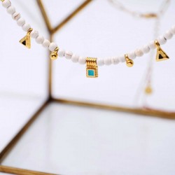 Xειροποίητo κοντό κολιέ με κρύσταλλα και σμάλτο σε επίχρυση επιμετάλλωση