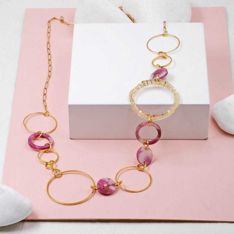 Handmade long necklace made of chain and plexiglass with gold-plated parts